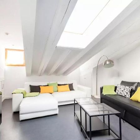 Cute Apartment In The Heart Of Madrid Exteriör bild