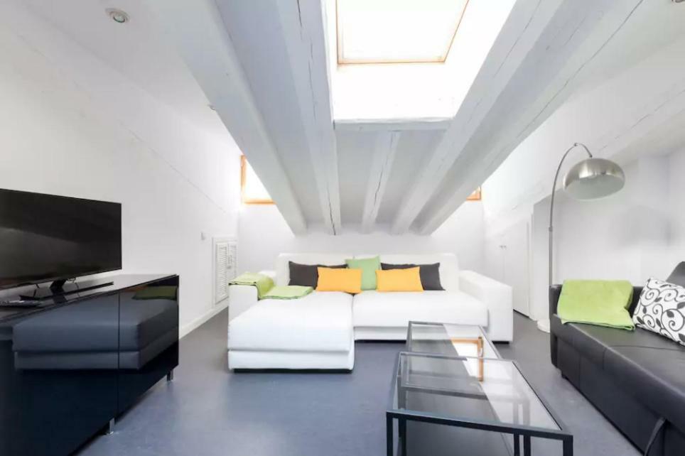 Cute Apartment In The Heart Of Madrid Exteriör bild